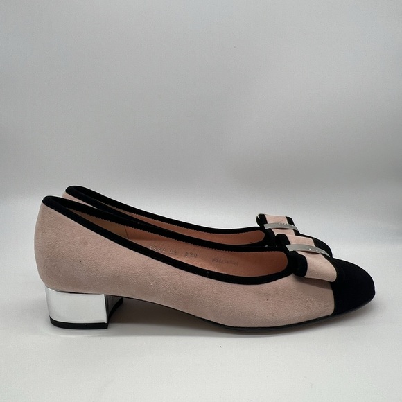 Le Babe Velour Suede Pumps With Bow Accent - Picture 2 of 13